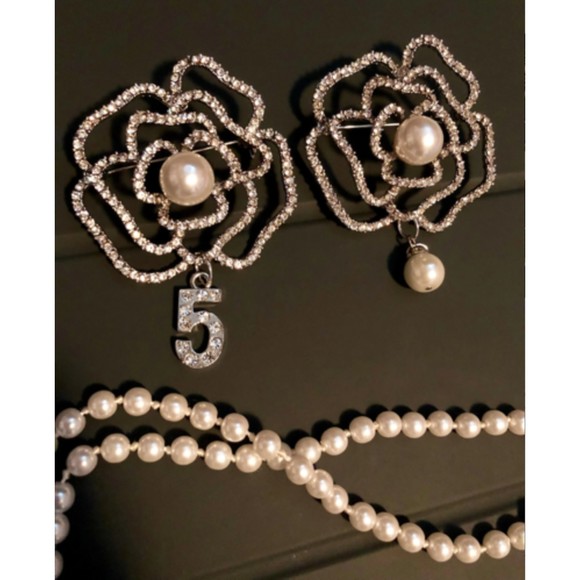 Camelia Brooch Hanging Pearl or Hanging 5 - Picture 5 of 8